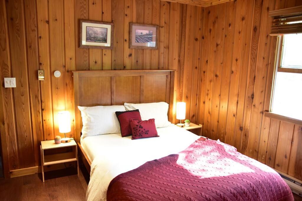 Quiet And Comfy 3Bed/2Bath - Chalet With Hot Tub. Cedar Exterior photo